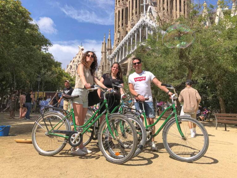 Barcelona fietstour sagrada Familia
