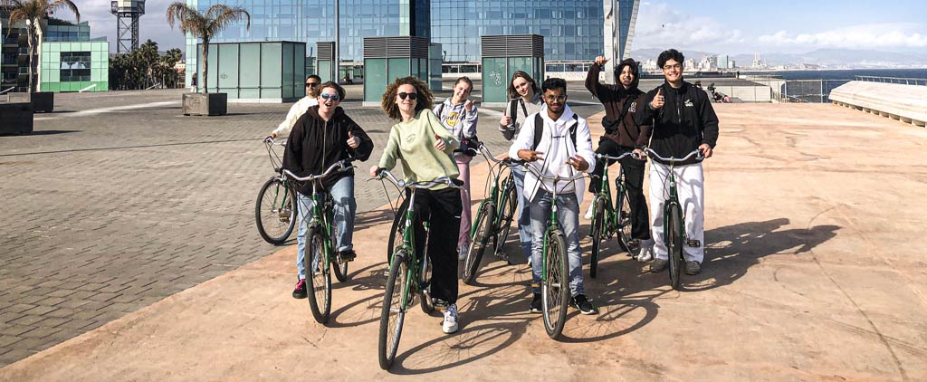 Unique bike tours for student groups in Barcelona