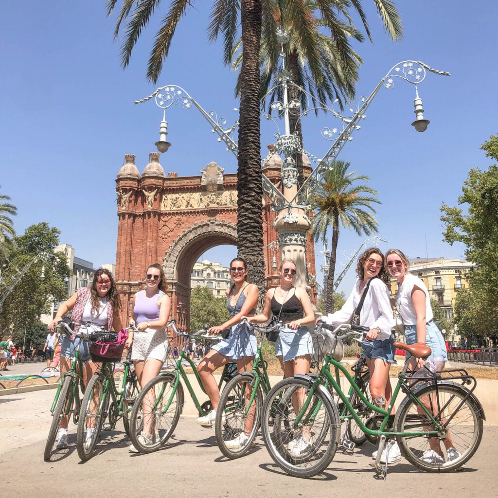 Friends on a private guided bike tour